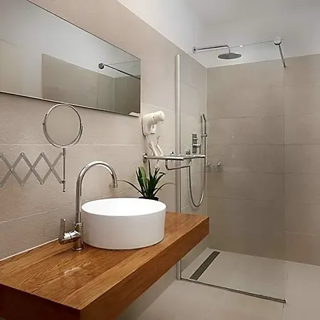 Hotel Monvidal By Bura - Adults Only Pula